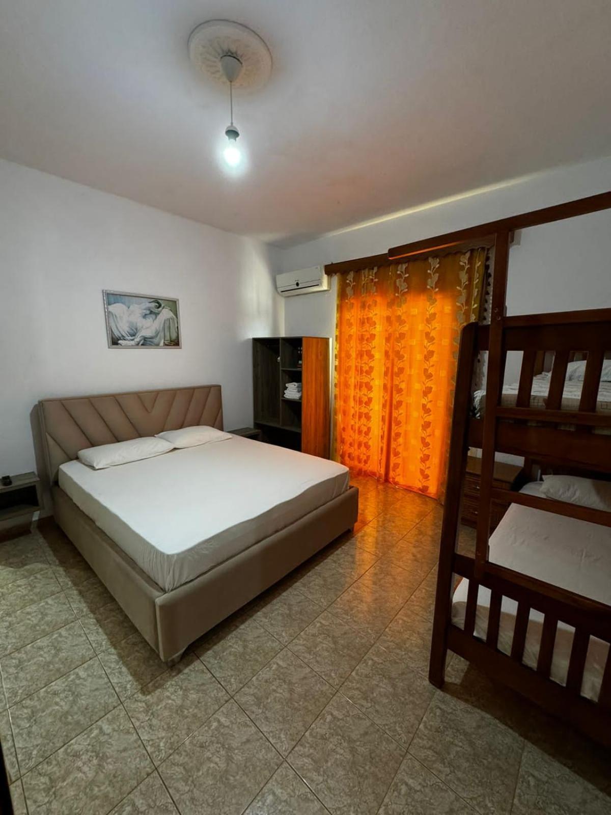 Villa Shpetim Zogaj. Ksamil Luaran gambar